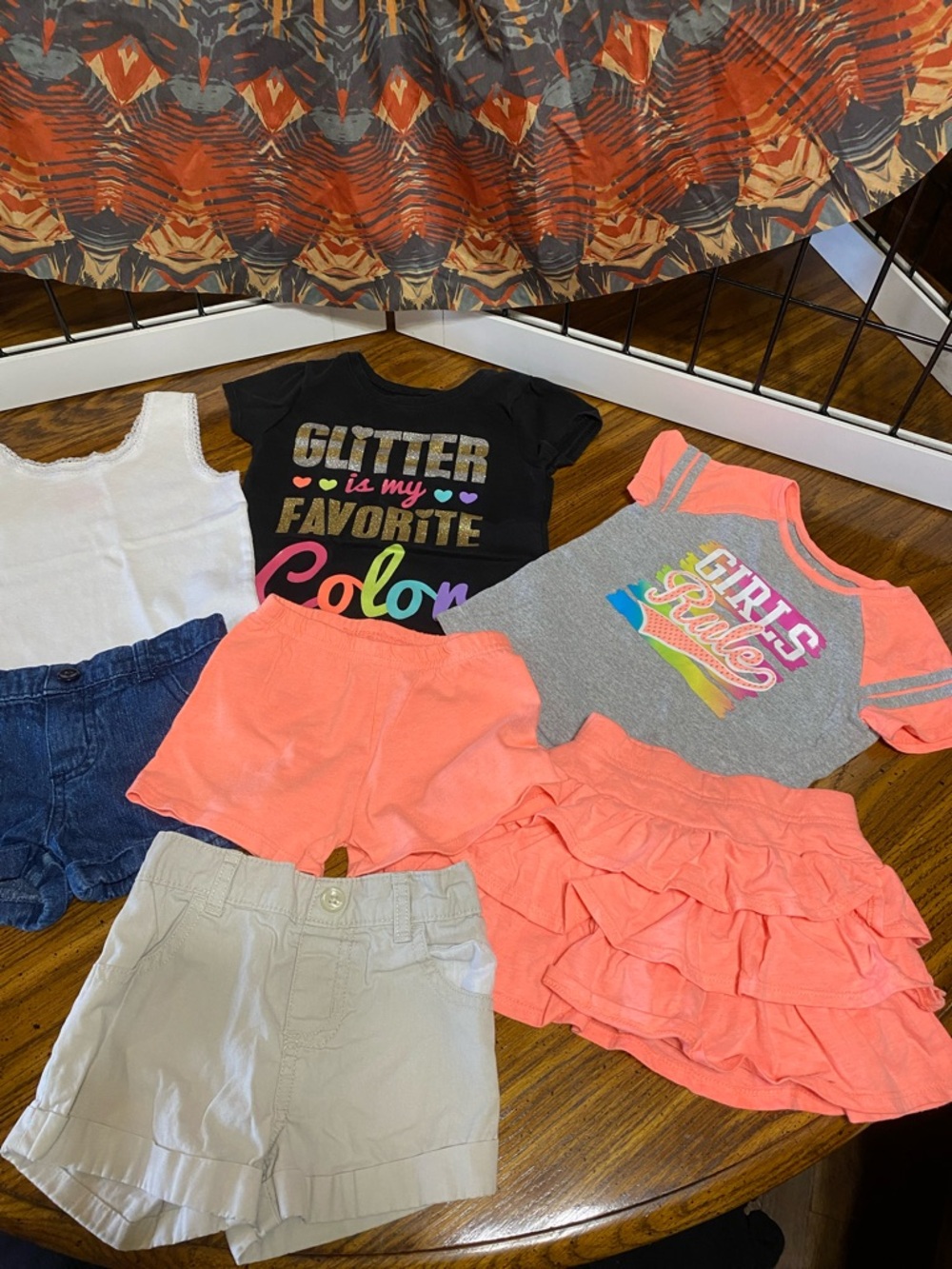 Tees, shorts ,skort Garanimals 3 tees and 3 shorts and 1 skort . All coordinated